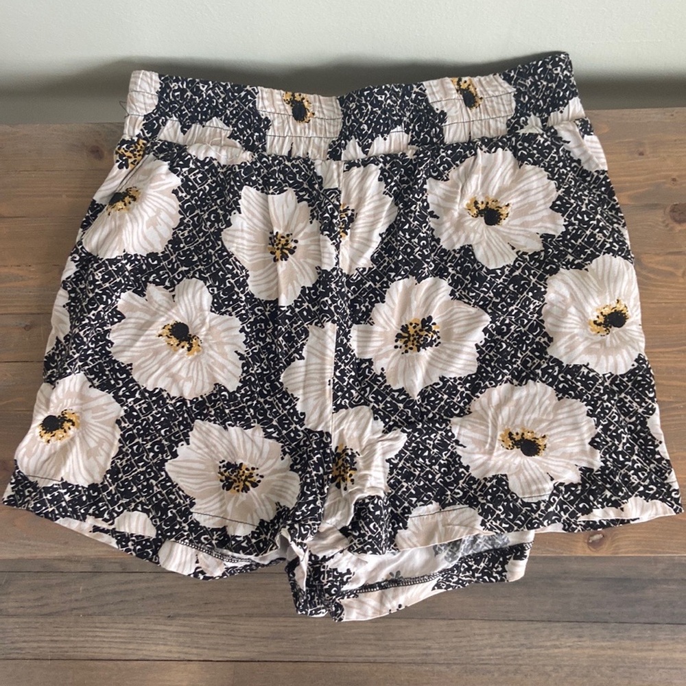 Floral Shorts